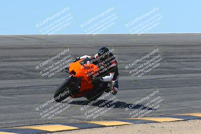 media/Mar-24-2025-Moto Forza (Mon) [[57ce5c5cff]]/3-Beginner Group/Session 2 Bowl/